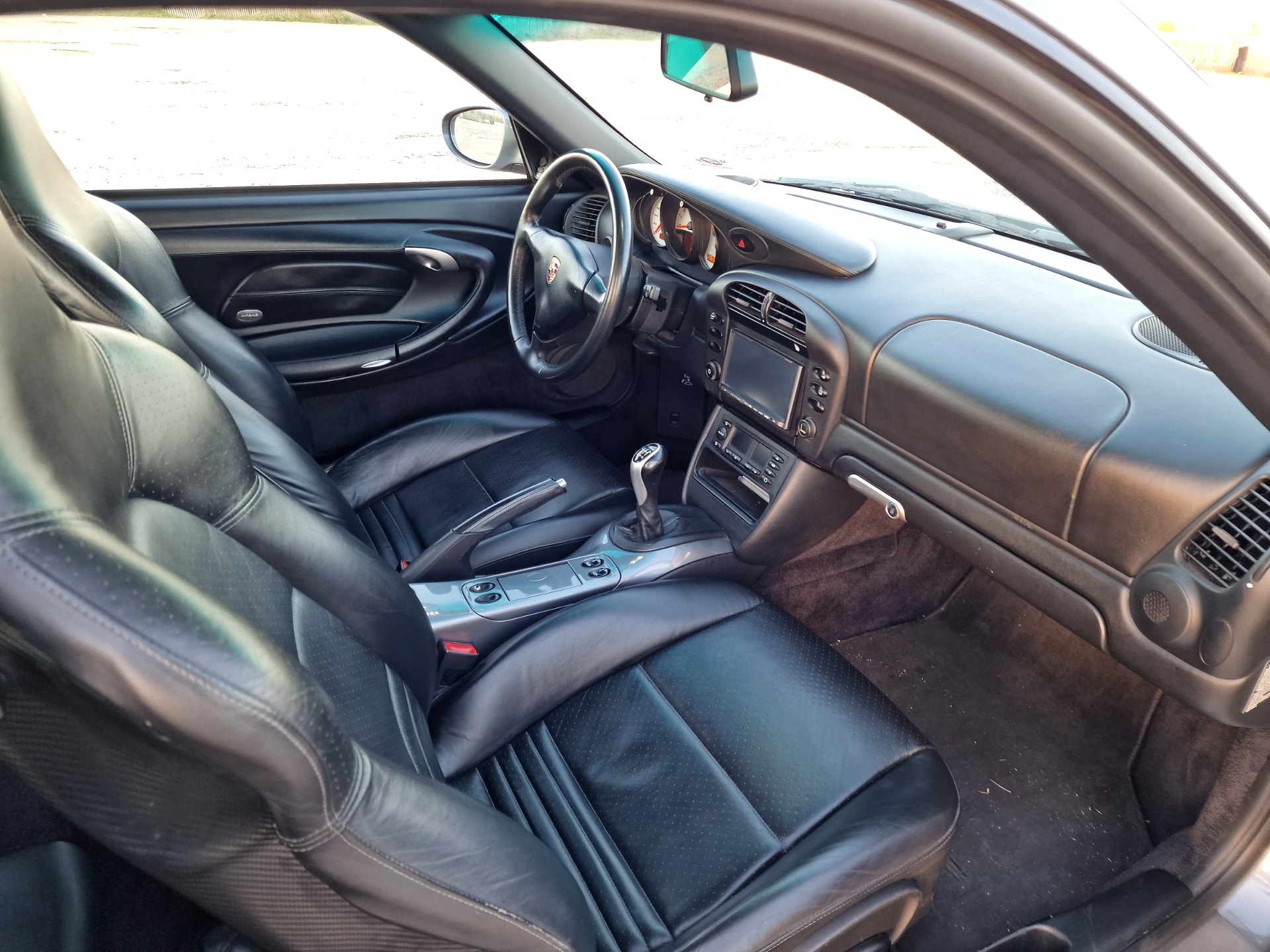 Sièges sport cuir noir Porsche 996 Carrera 4S