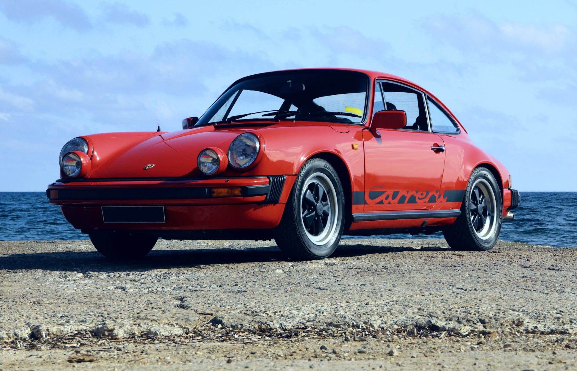 Porsche 911 SC vue trois quarts avant